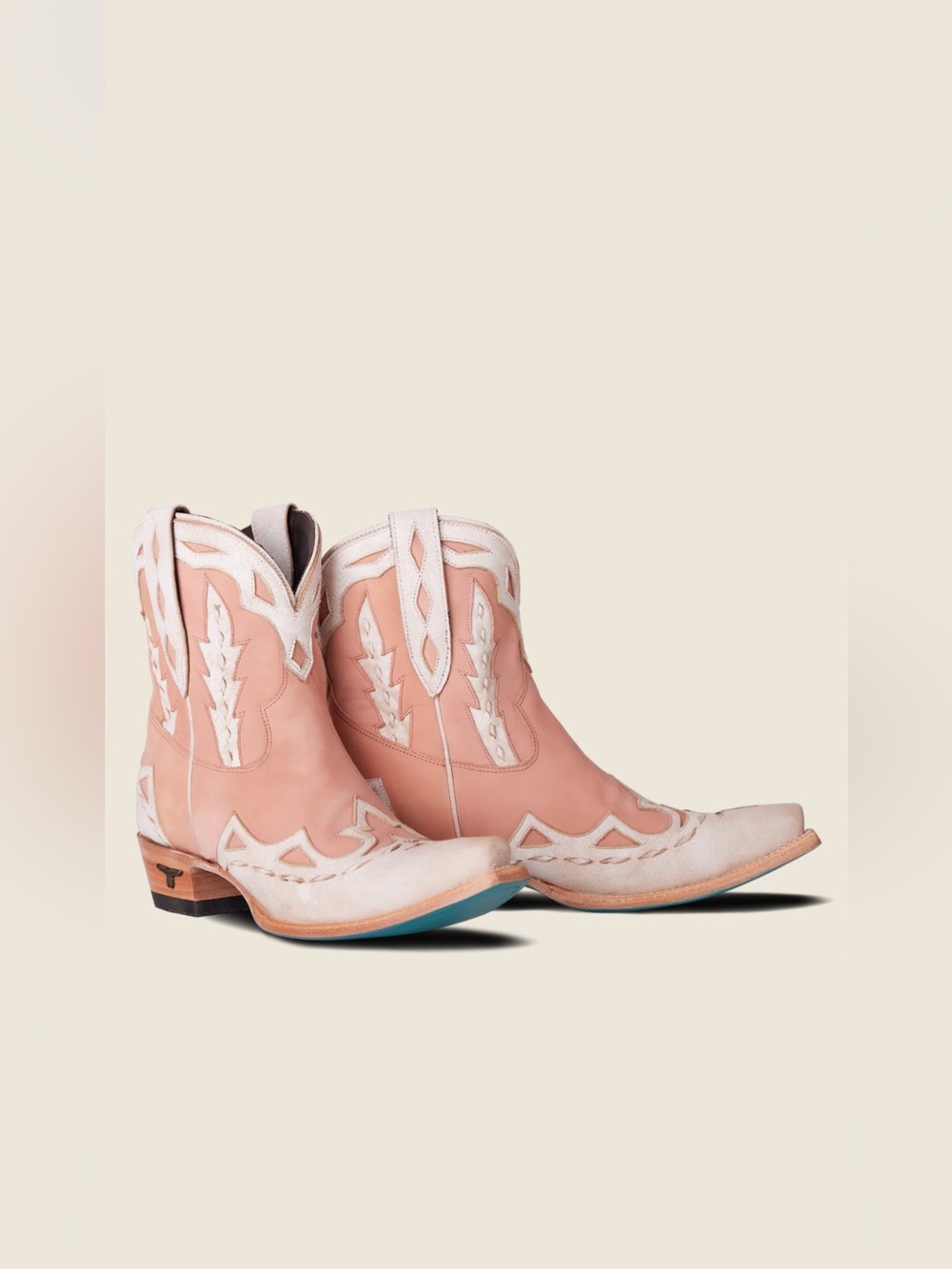 Lane boots chase the wind two tone blush and white booties size 8